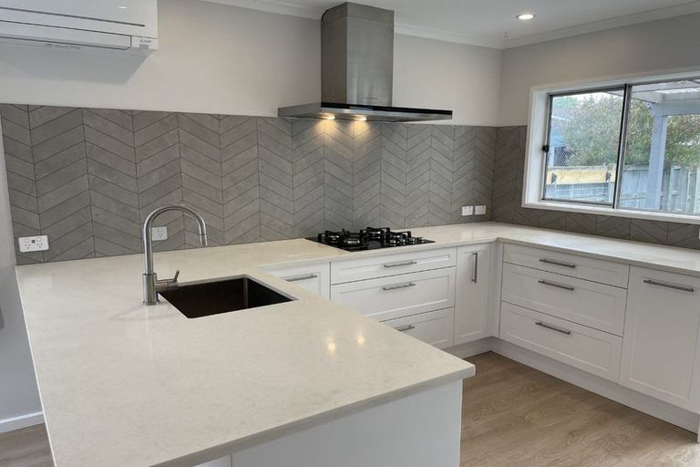 Photo of property in 60 Douglas Mclean Avenue, Marewa, Napier, 4110