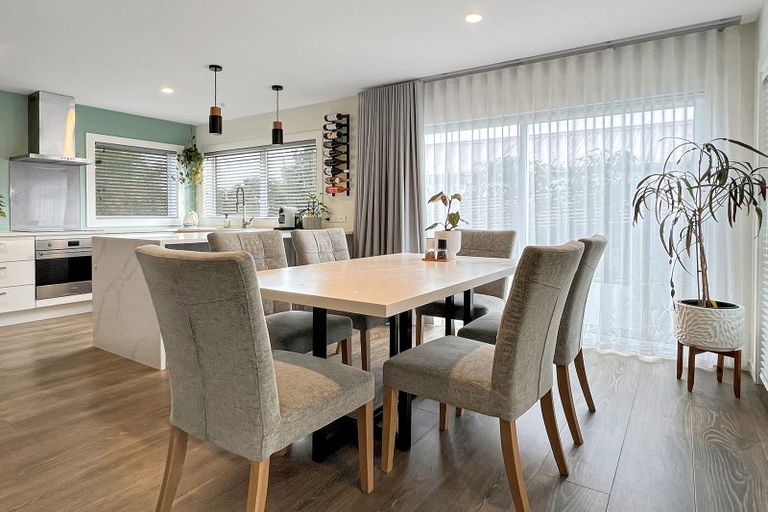 Photo of property in 51a Gills Road, Bucklands Beach, Auckland, 2014