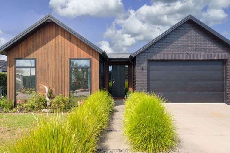 Photo of property in 7 Otohikawa Avenue, Glenbrook, 2681