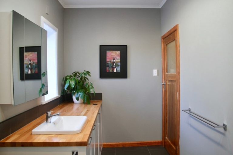 Photo of property in 16 Wilberforce Street, Miramar, Wellington, 6022