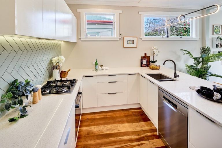 Photo of property in 159 Cuba Street, Petone, Lower Hutt, 5012