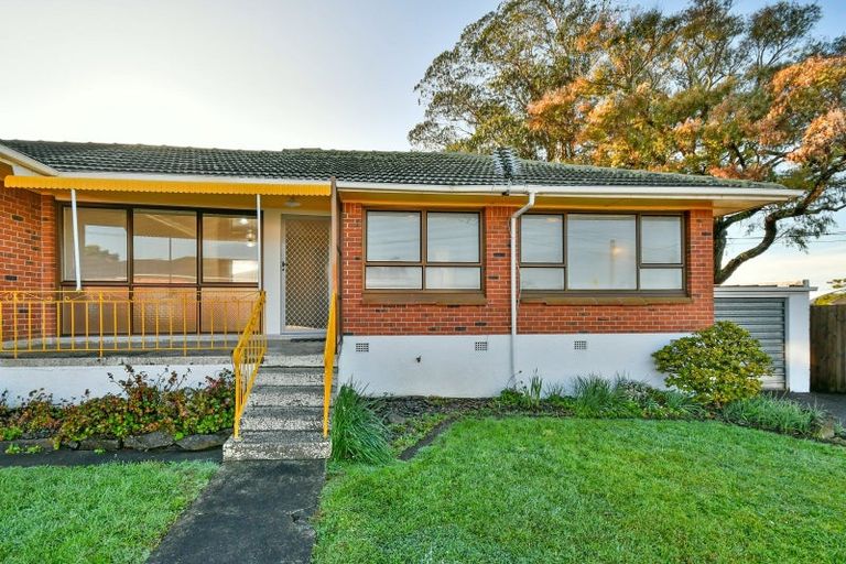 Photo of property in 3/2 Ferguson Street, Manurewa East, Auckland, 2102