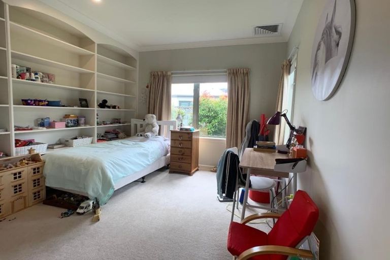 Photo of property in 2 Pearl Lane, Arrowtown, 9302