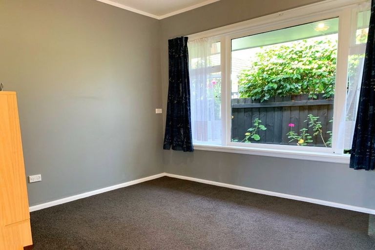 Photo of property in 17 Springbank Street, Bryndwr, Christchurch, 8053