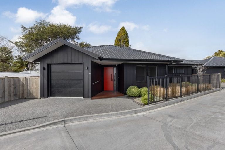 Photo of property in 108d Weraroa Road, Levin, 5510