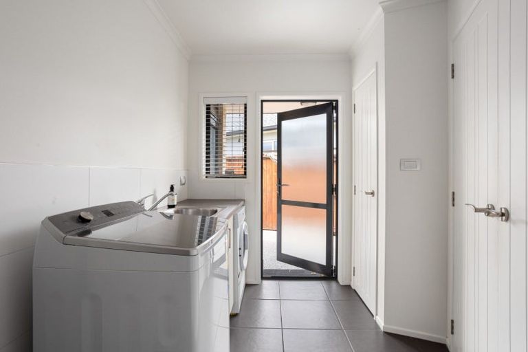 Photo of property in 7 Matemuri Drive, Papamoa Beach, Papamoa, 3118