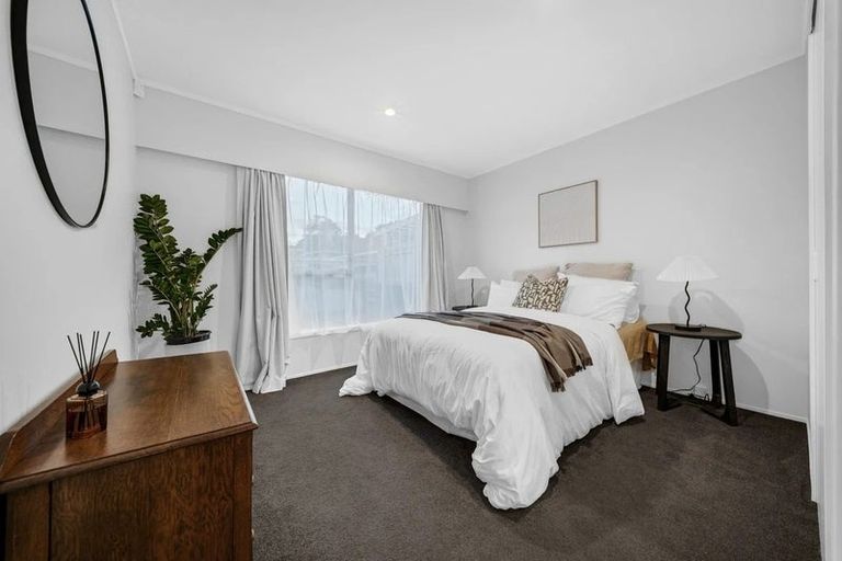 Photo of property in 1/360 Bucklands Beach Road, Bucklands Beach, Auckland, 2012