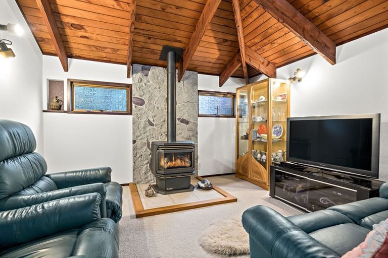 Photo of property in 262a Beach Road, Campbells Bay, Auckland, 0630