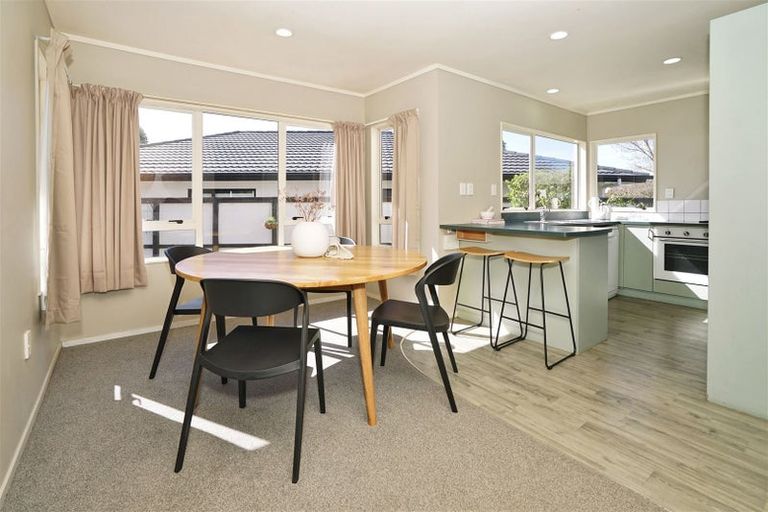 Photo of property in 37 Millthorpe Crescent, Pukete, Hamilton, 3200