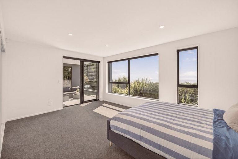 Photo of property in 3 The Terrace, Mount Pleasant, Christchurch, 8081