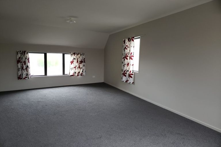 Photo of property in 5a Snead Place, Hamilton East, Hamilton, 3216