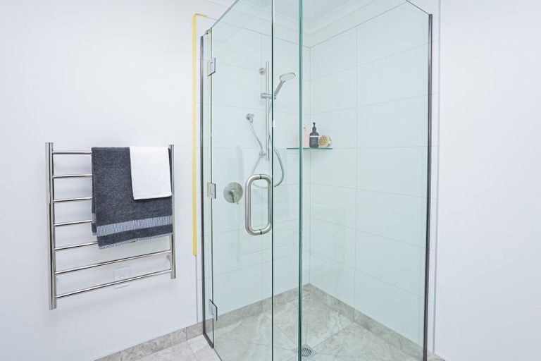 Photo of property in 92 Blairlogie Close, Otatara, Invercargill, 9879