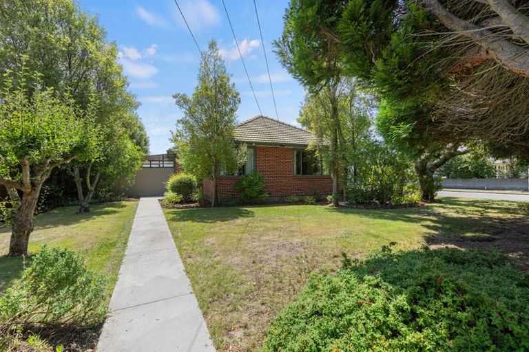 Photo of property in 20 Gainford Street, Avonhead, Christchurch, 8042