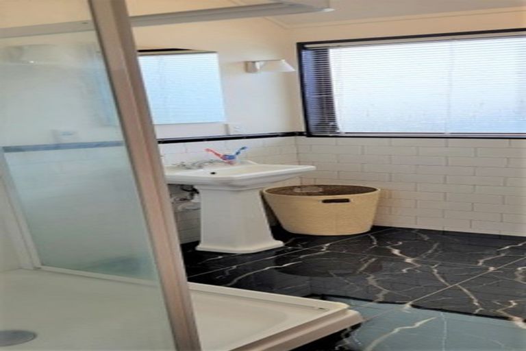 Photo of property in 3 Beauly Grove, Papakowhai, Porirua, 5024