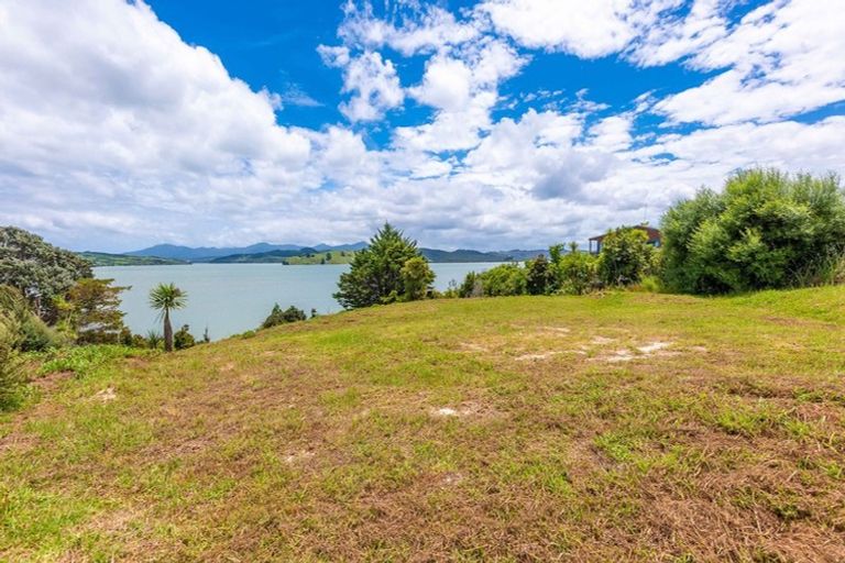 Photo of property in 9 Korari Place, Rawene, Kaikohe, 0473