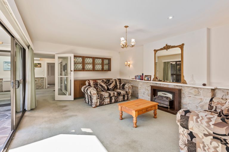 Photo of property in 50 Fendalton Road, Fendalton, Christchurch, 8014