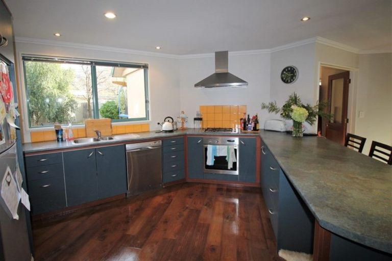 Photo of property in 24 Whitby Street, Clyde, 9330