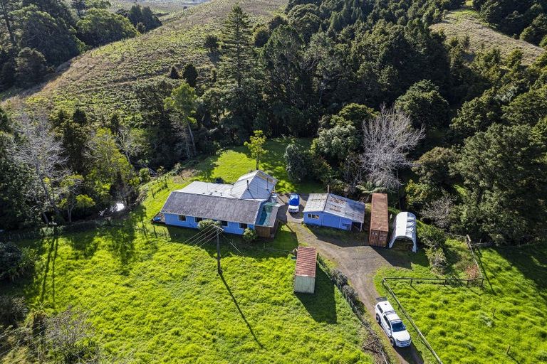 Photo of property in 393 Katui Road, Donnellys Crossing, Dargaville, 0379