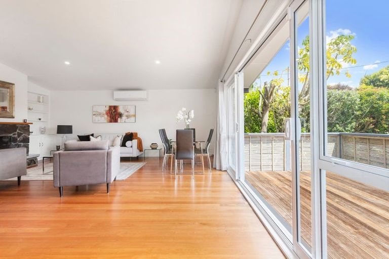 Photo of property in 201 Pakuranga Road, Pakuranga, Auckland, 2010