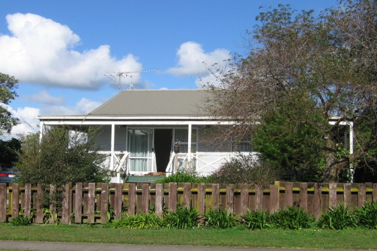 Photo of property in 129 Second View Avenue, Beachlands, Auckland, 2018