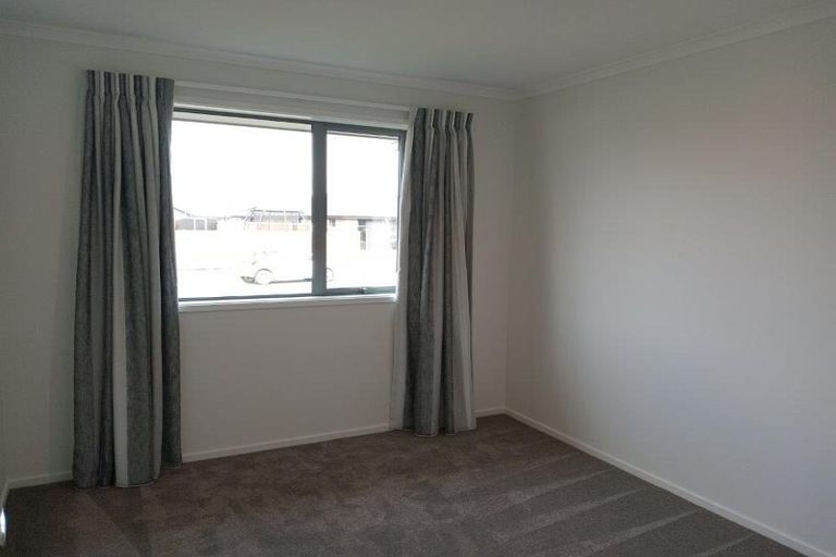 Photo of property in 22 Chris Drive, Rolleston, 7614