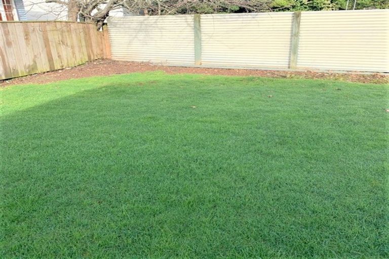 Photo of property in 8 Maire Street, Levin, 5510