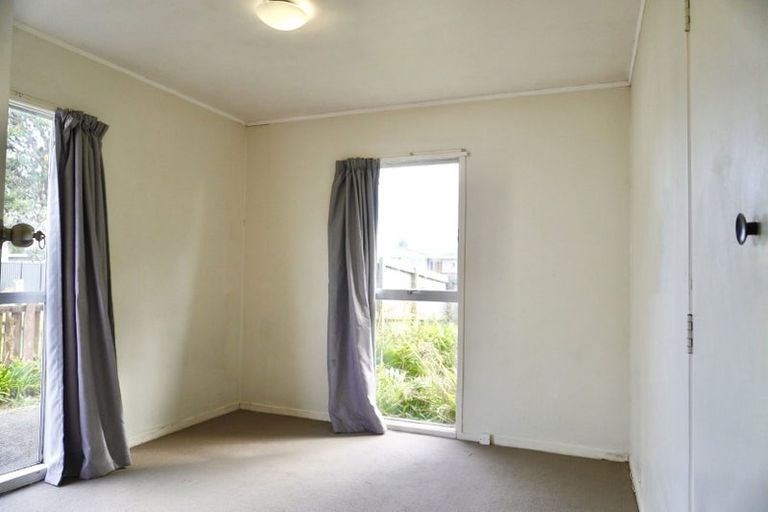Photo of property in 10 Lynley Place, Pakuranga Heights, Auckland, 2010