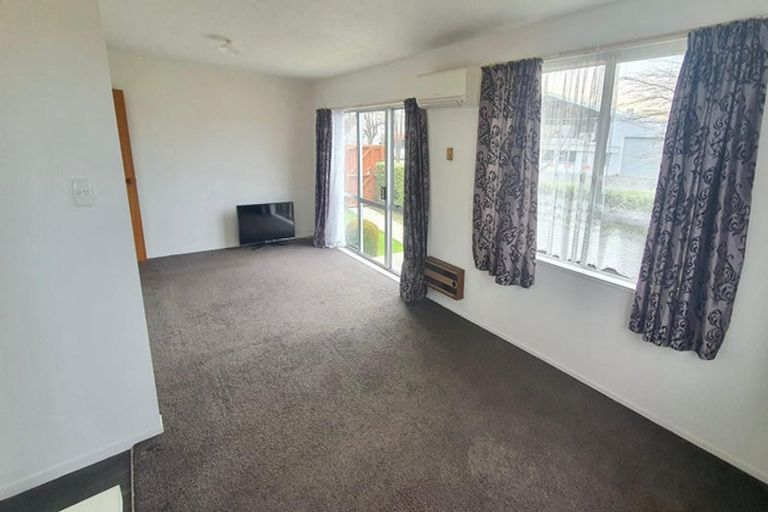 Photo of property in 1/82 Sturrocks Road, Casebrook, Christchurch, 8051