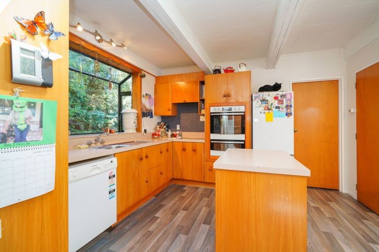 Photo of property in 30 Rakiura Parade, Otatara, Invercargill, 9879