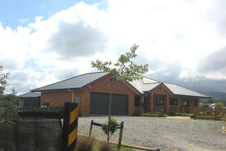 Photo of property in 28 Tawera Lane, Oxford, 7430