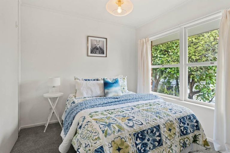 Photo of property in 3/10 Nile Road, Milford, Auckland, 0620