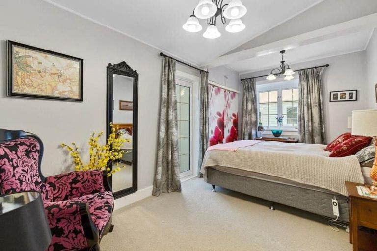 Photo of property in 1 Fow Street, Hamilton Central, Hamilton, 3204