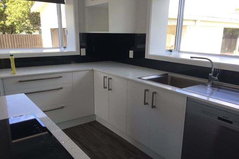 Photo of property in 17 Caithness Street, New Brighton, Christchurch, 8083