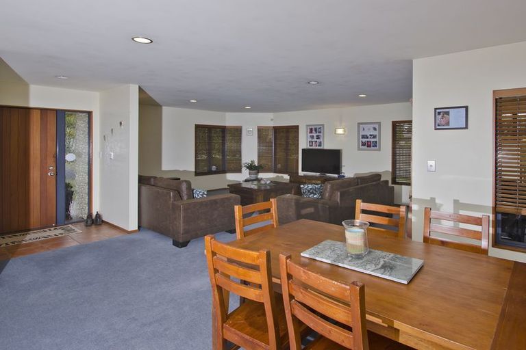 Photo of property in 5 Dune Avenue, Papamoa Beach, Papamoa, 3118