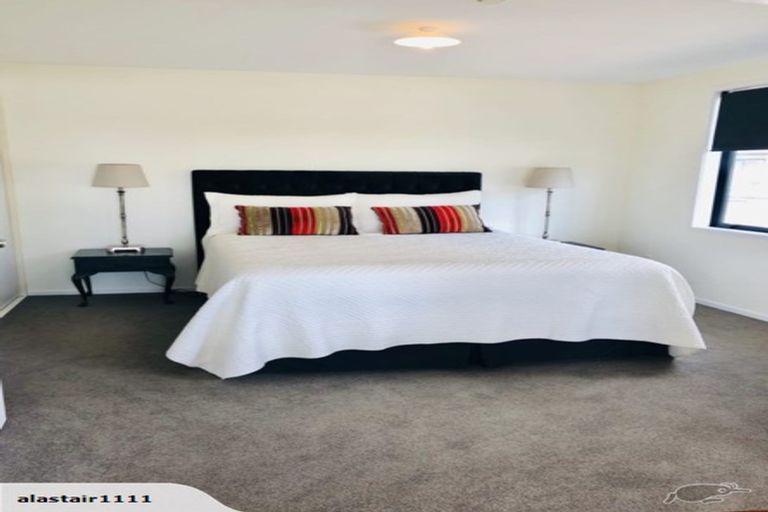 Photo of property in 65b Mountain Road, Mangere Bridge, Auckland, 2022