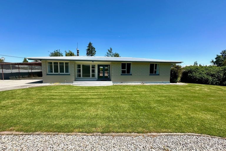 Photo of property in 61a Essex Street, Balclutha, 9230