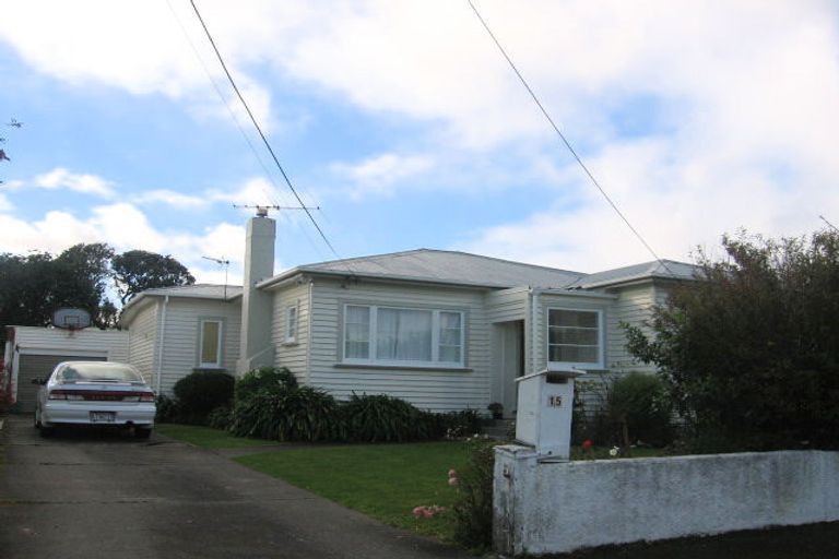 Photo of property in 15 Meadows Avenue, Waiwhetu, Lower Hutt, 5010