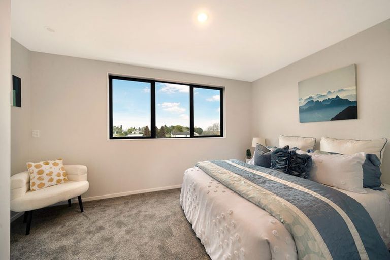 Photo of property in 3/30 Woodford Avenue, Henderson, Auckland, 0610