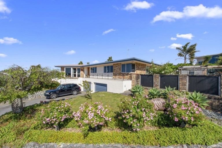 Photo of property in 92 Whatawhata Road, Dinsdale, Hamilton, 3204