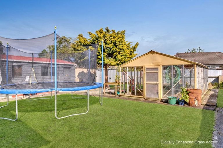 Photo of property in 19 Railway Esplanade, East Gore, Gore, 9710