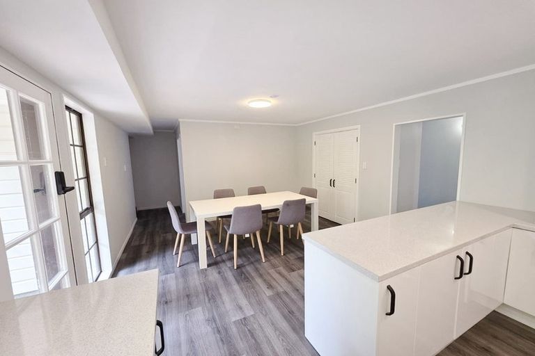 Photo of property in 3 Rawene Street, Waikanae, 5036