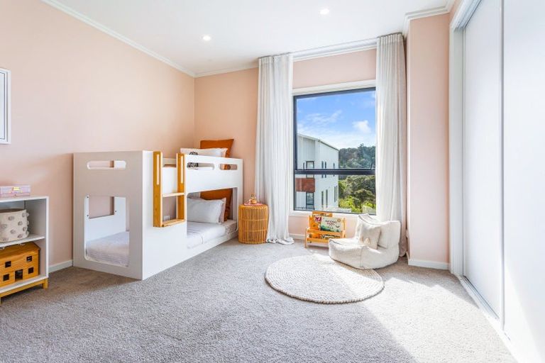 Photo of property in 5 Cutty Sark Road, Hobsonville, Auckland, 0616