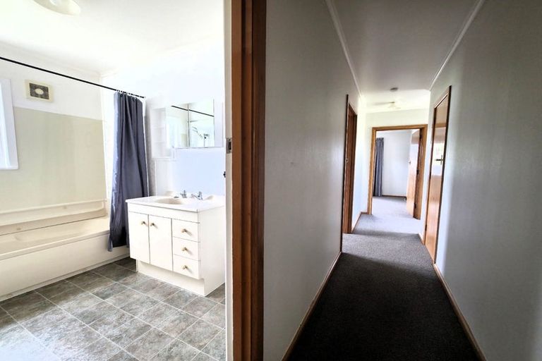 Photo of property in 36 Bill Hercock Street, Pirimai, Napier, 4112