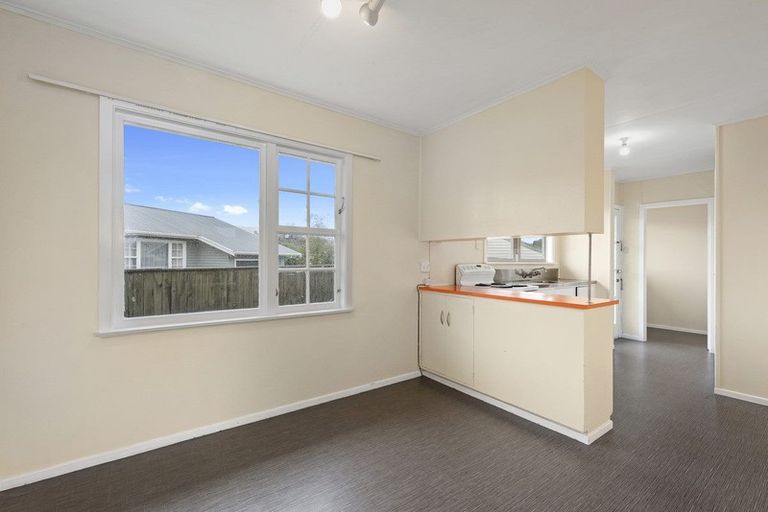 Photo of property in 11 Bonnie Glen Crescent, Ebdentown, Upper Hutt, 5018