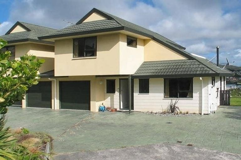 Photo of property in 27a Kentwood Drive, Woodridge, Wellington, 6037