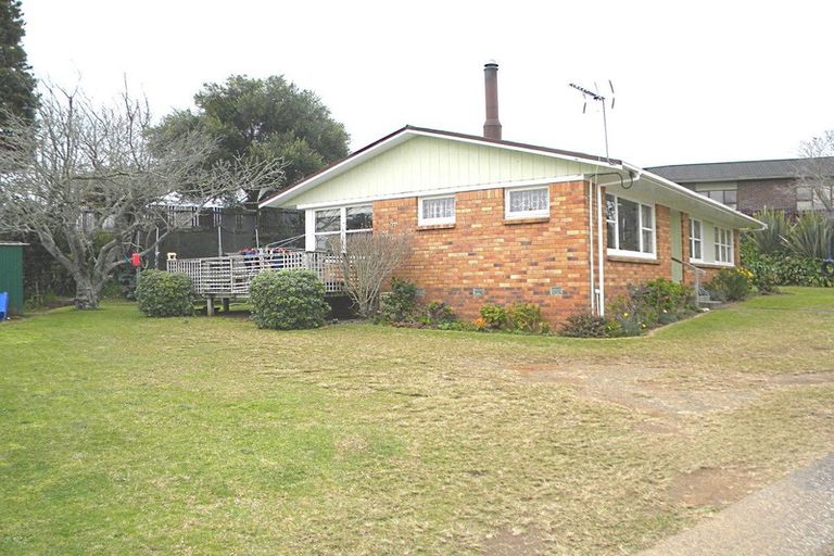 Photo of property in 241 Brady Street, Te Awamutu, 3800