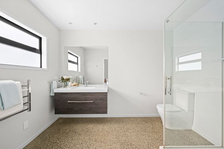 Photo of property in 77 Wairimu Way, Waipu, 0582