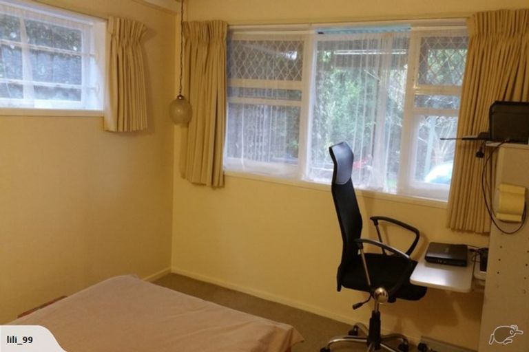 Photo of property in 48 Reeves Road, Pakuranga, Auckland, 2010