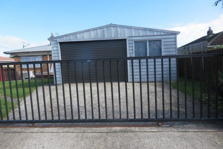 Photo of property in 58 Alma Crescent, Papakura, 2110