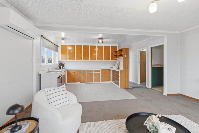 Photo of property in 69 Liverpool Street, Riversdale, 9776